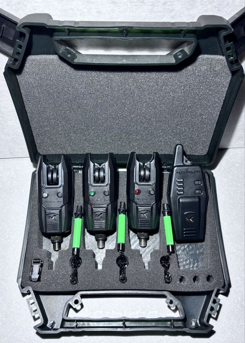 Set Avertizoare + Statie Korum KBI-R 3-Rod Alarm Presentation Set, 3+1