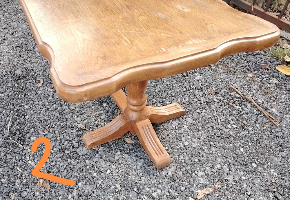 Холни маси от дърво 2бр