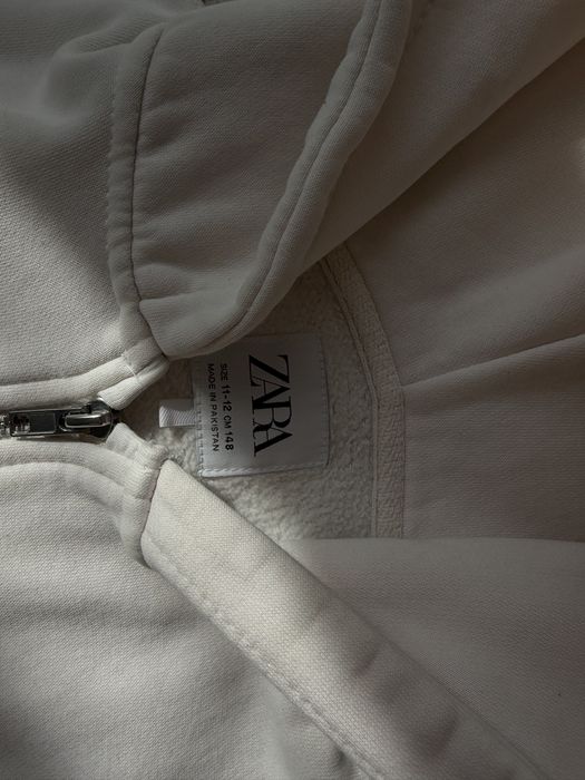 Hanorac Zara, 11-12 ani, 148cm, impecabil.