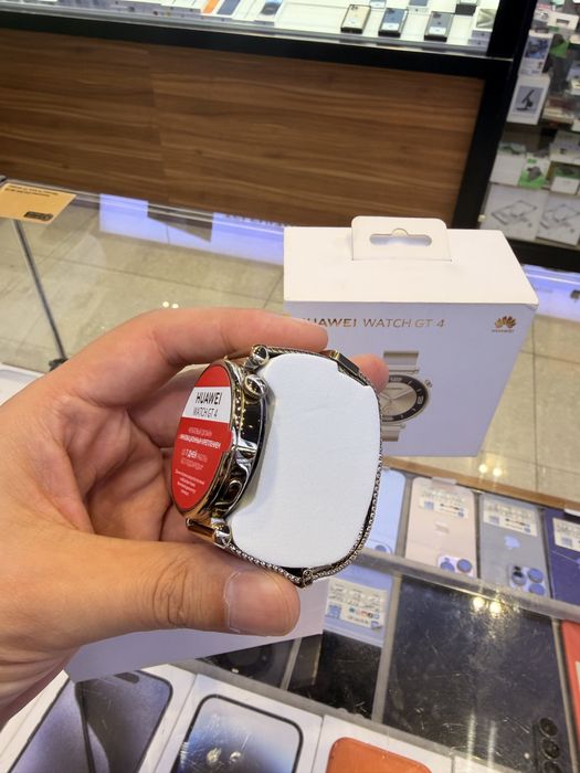 Huawei Watch GT 4 Millanese Gold