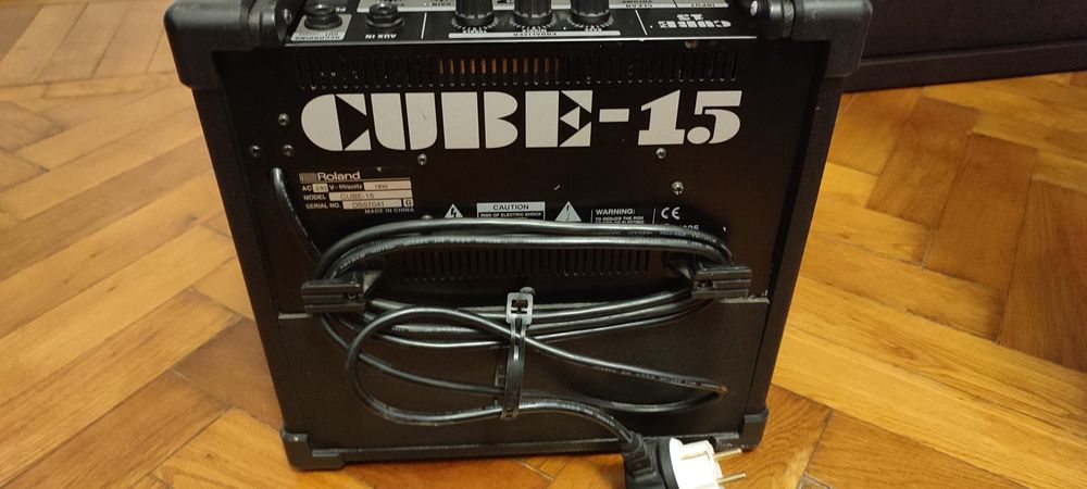 Roland cube 15 și Fender NOI amplificatore chitara