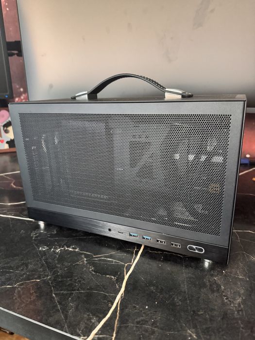 Корпус itx sff shiny snake s400pro