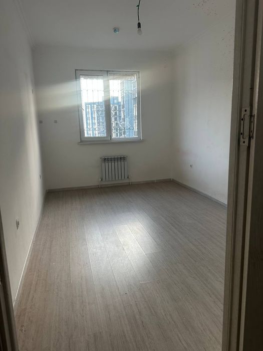 Olmos navostroyka sotiladi.  Yashnobod 3/12/16 70m²