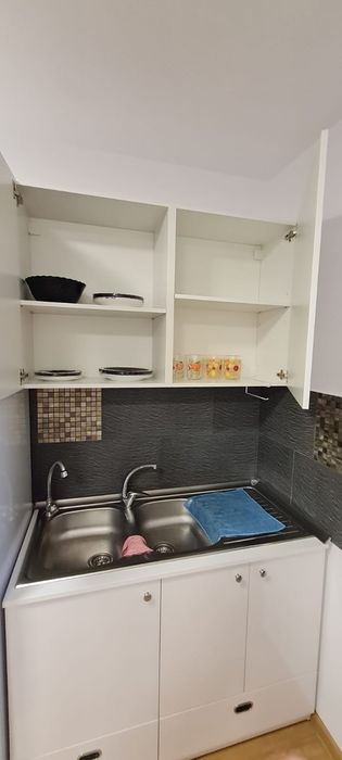 Mobila bucătărie Frigider  Aragaz