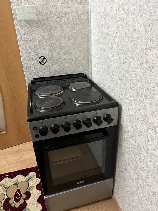 Электроплита черная