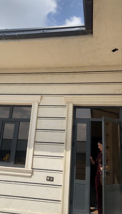 Продается Коттедж Участок Кибрай Майский 2,5 сотих 4 хона 69,000 $