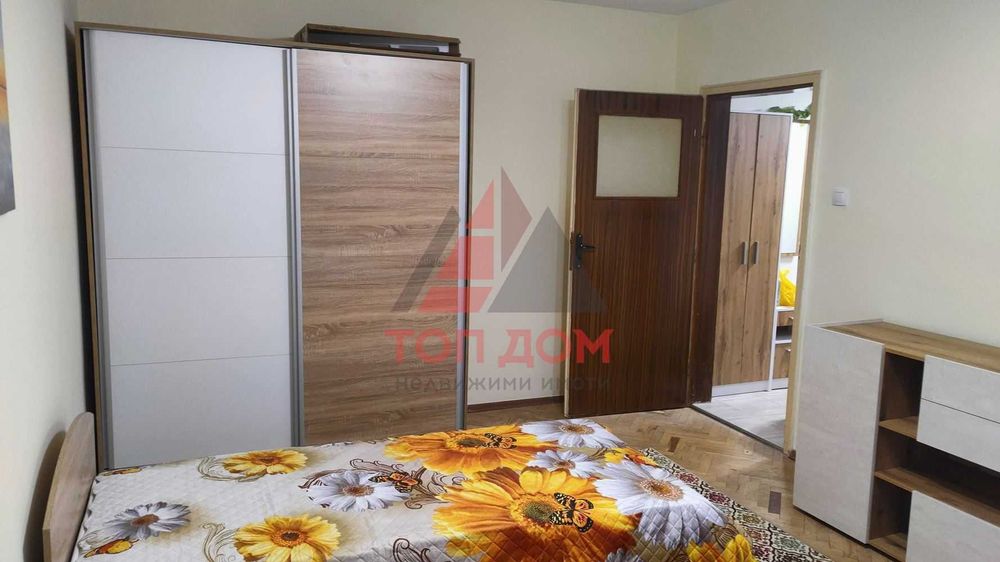 Дава се под наем Тристаен апартамент в Варна, Цветен квартал - 70 кв.м за 450 € - Снимка #1