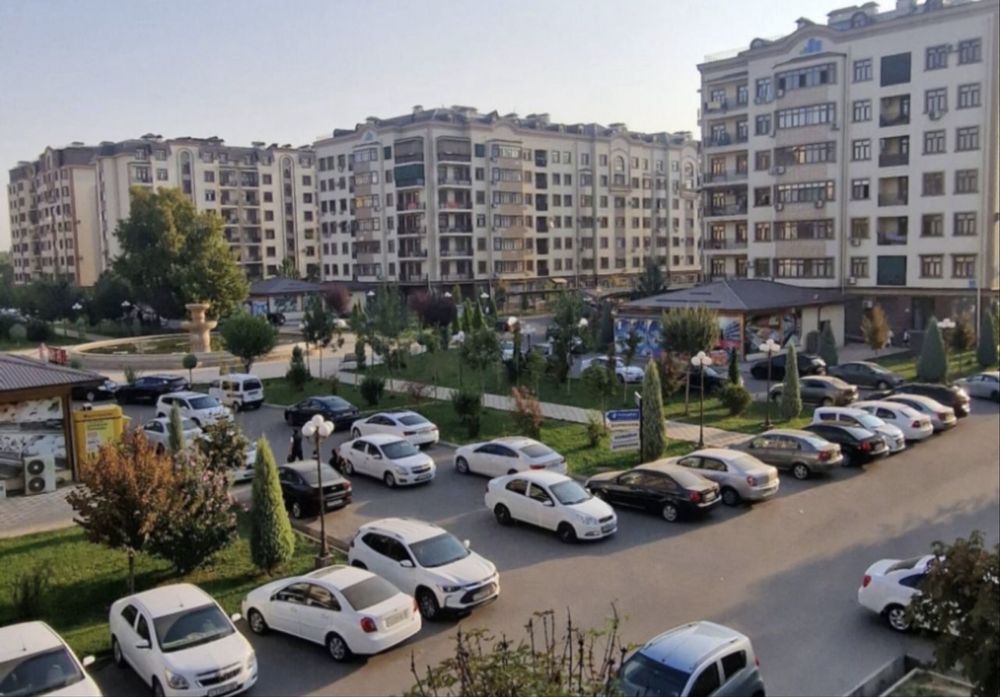 Arenda Sagbon Baurum  novastroyka 4 xona 2 ta san uzel kvartira full