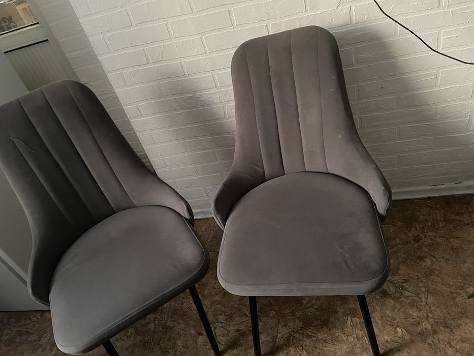 Продам 5 стульев