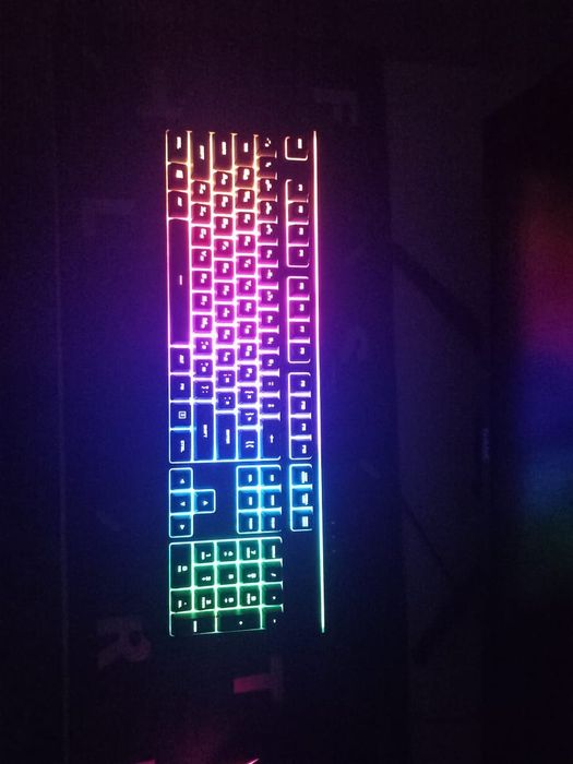 Продам клавиатуру