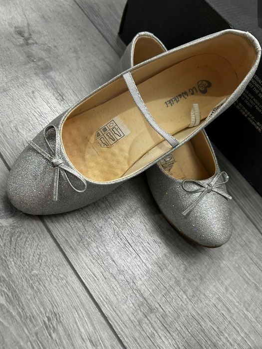 LC waikiki летни обувки