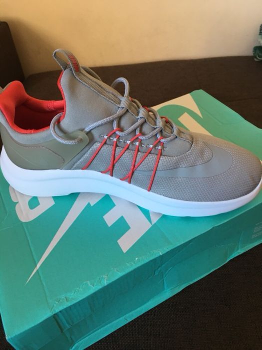 Nike Darwin 38,5