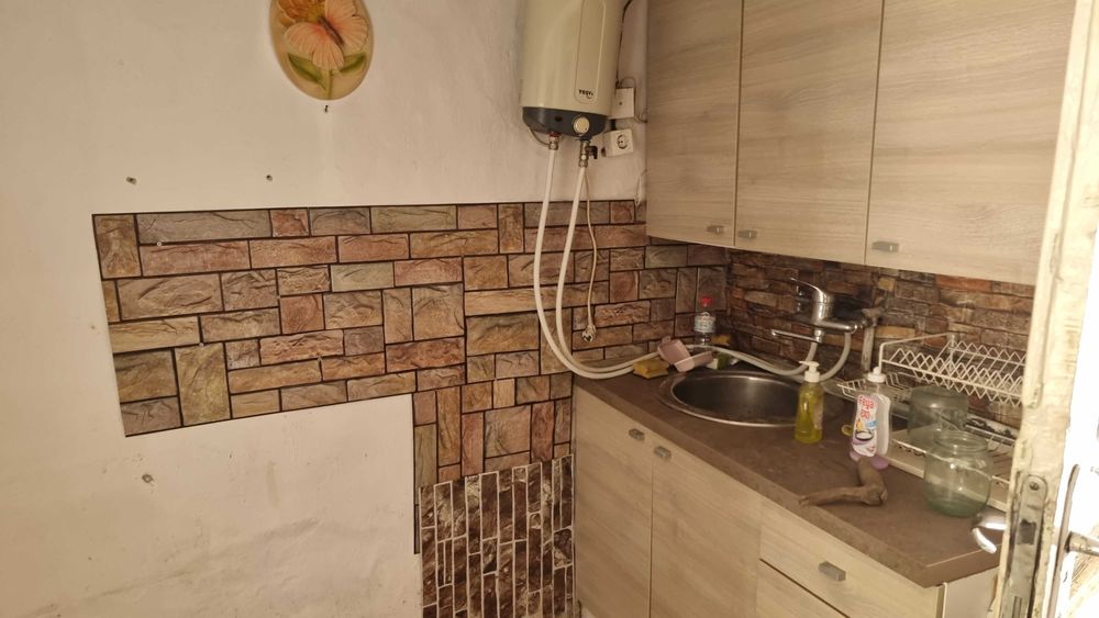 Продава се Къща в Разград, Житница - 50 кв.м за 1479 €/кв.м - Снимка #1