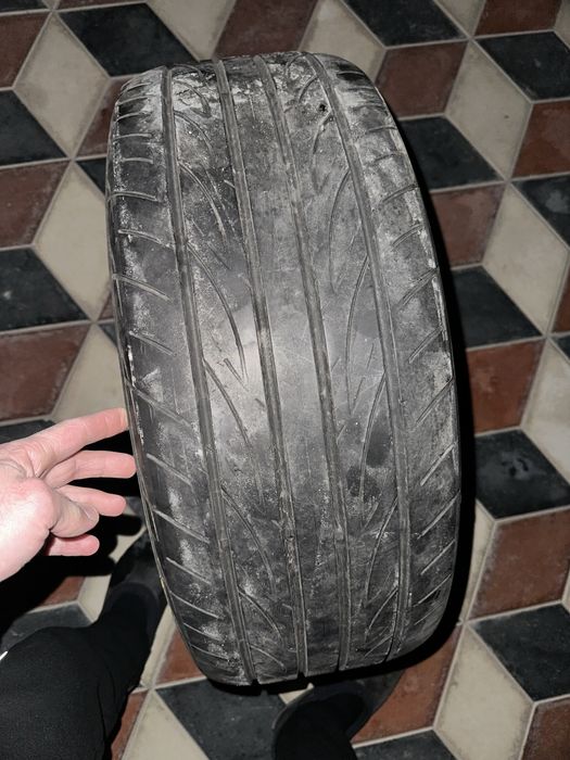 245/45/18 с диской