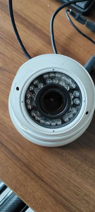 Camere supraveghere analogice 1200TVL