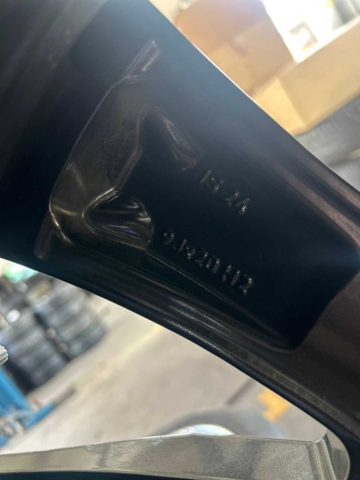 Jante Bmw Seria 7 G70 Anvelope Iarna Pirelli Scorpion Winter 255 45 20