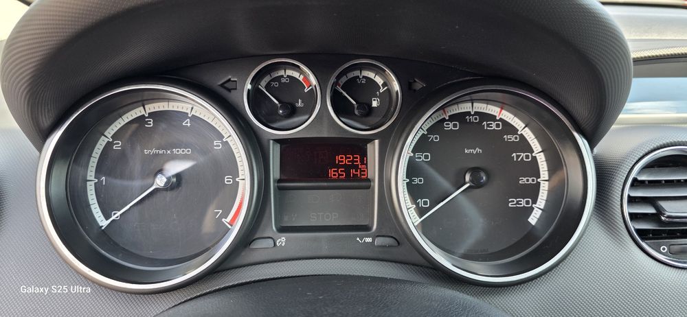 PEUGEOT 308 2012 — imagine 3