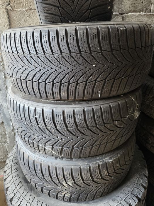 225/50R17 Nexen зимни