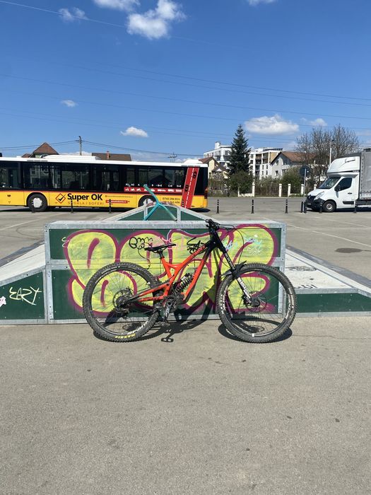 Commencal supreme v4