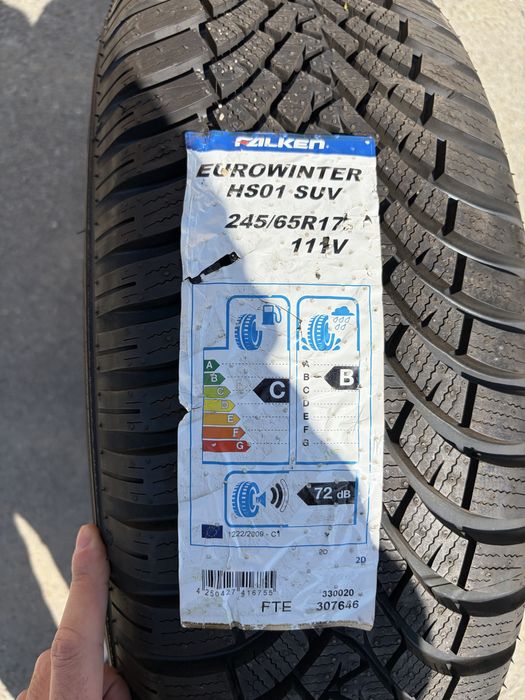 Anvelopa Iarna Falken Eurowinter Hs01 SUV 245/65R17 111V