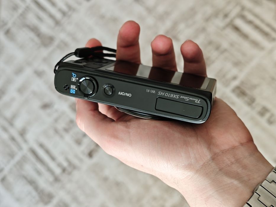 Canon PowerShot SX610 HS (Комплект)
