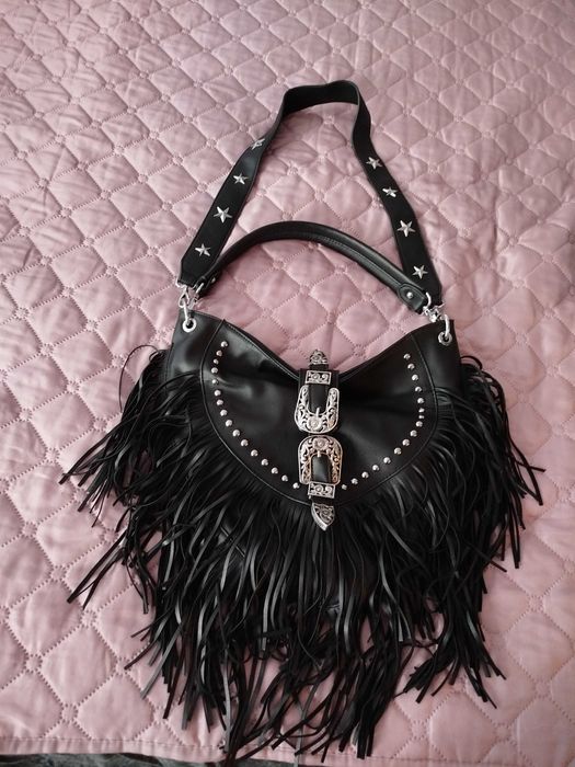 Нова дамска чанта с ресни