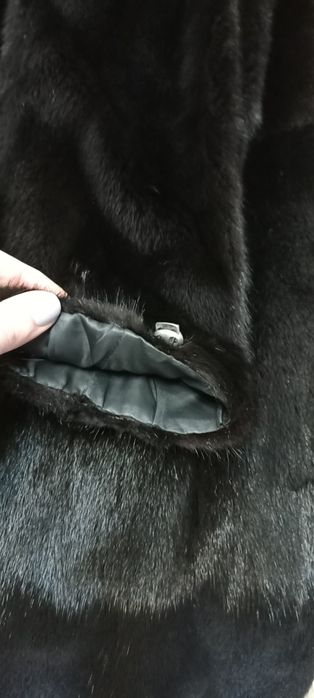 Продам шубу норковую