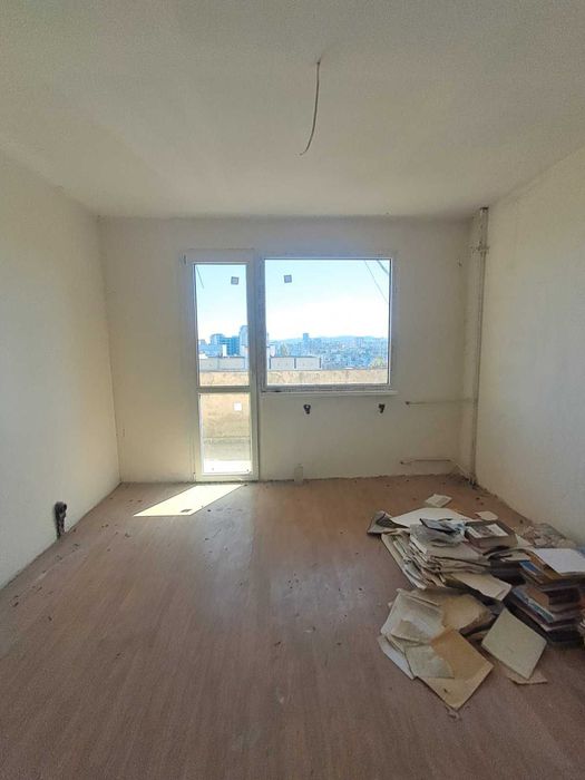 Продава се Тристаен апартамент в София, Света Троица - 80 кв.м за 2538 €/кв.м - Снимка #2