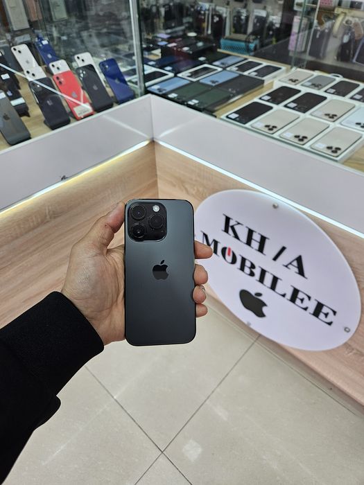 Iphone 14 pro.          .