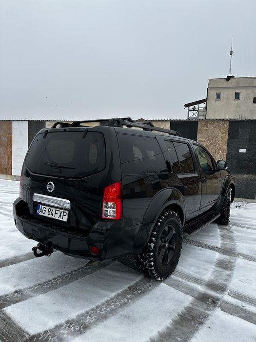 Nissan Pathfinder 2008 diesel, 7.515 € — imagine 4