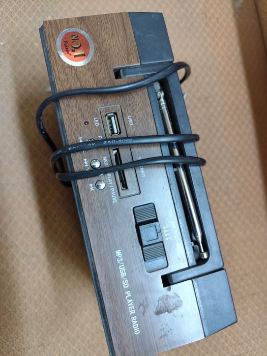 Радио с usb и  player