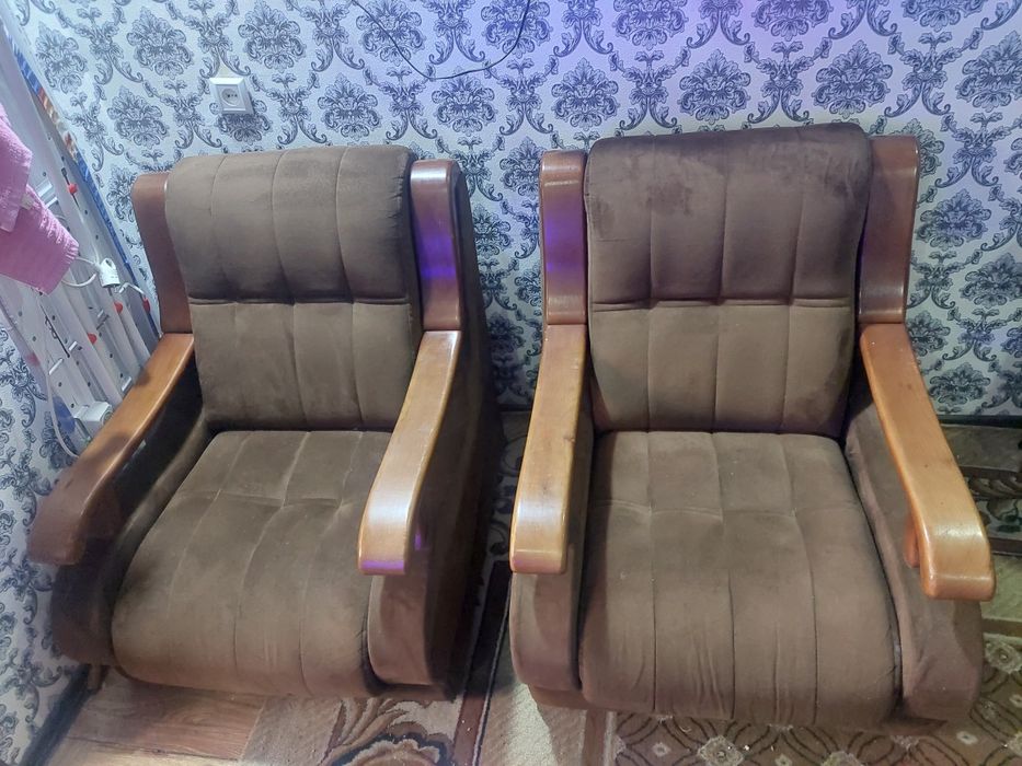 Шифонер сотилади