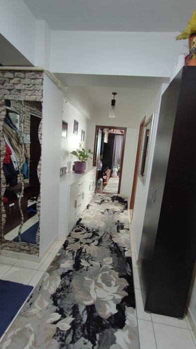 Apartament de vânzare zona Ramiro