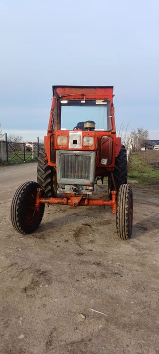 Vand tractor  u650!!