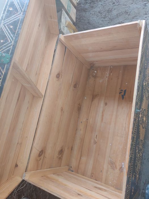 Осы сандықтар сатылады б, у