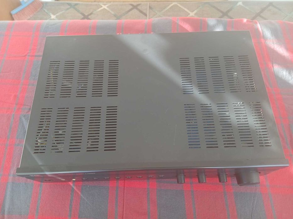 Amplificator - preamplificator NAD C326BEE ca nou!