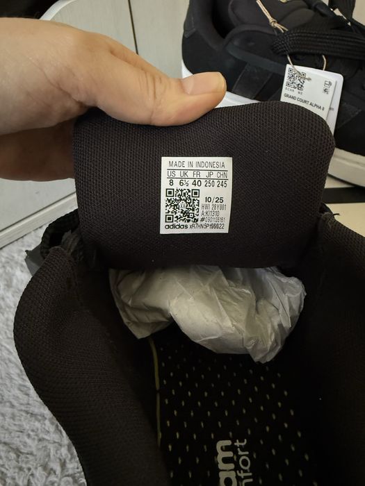 Кроссовки Adidas