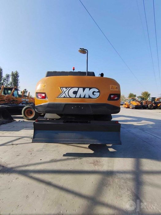 XCMG G'ildirakli ekskavator XE210WD
