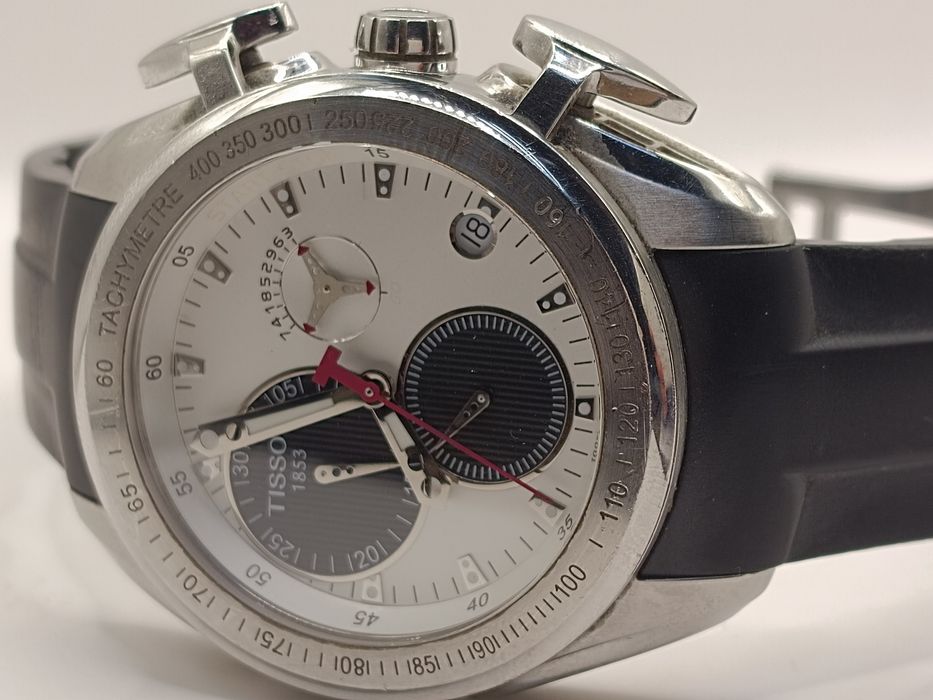 Часовник: Tissot T- Race