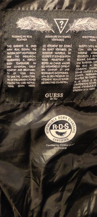 Дамско черно зимно пухено яке Guess, s размер