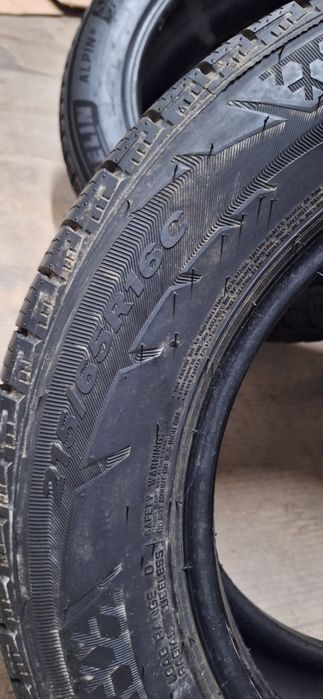 НОВИ! 2 бр 215 65 16C Nexen winguard