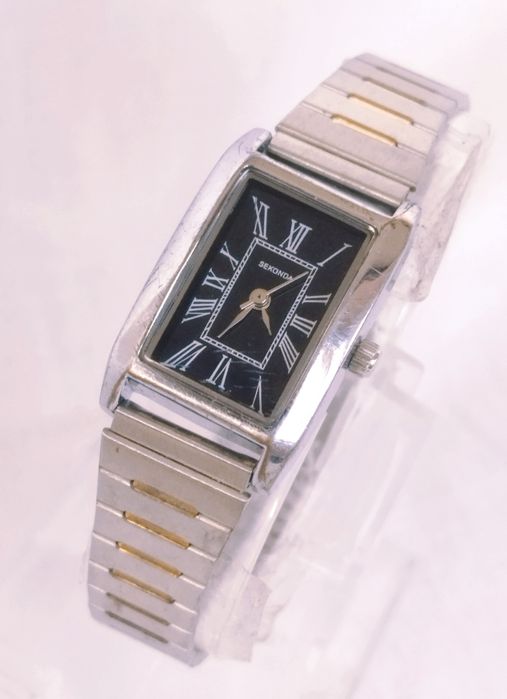 Ceas de damă Sekonda cu quartz, curea si carcasa din otel inoxidabil.