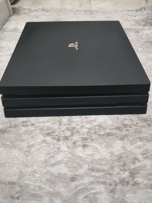 Playstation 4 pro 1tb