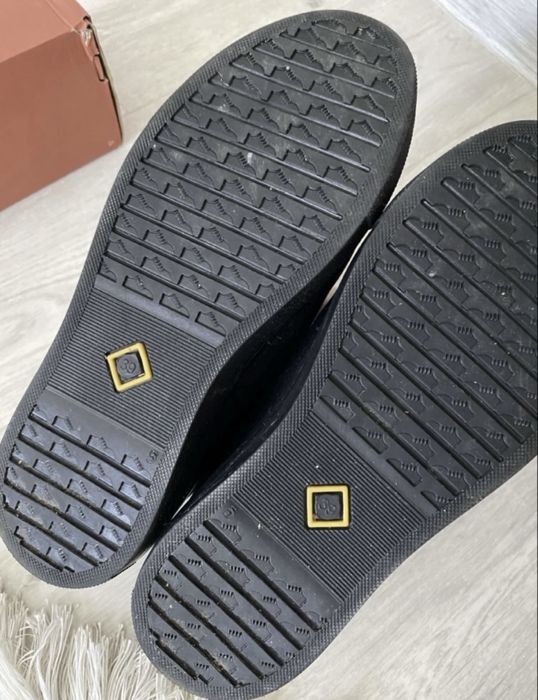 Мужские кроссовки