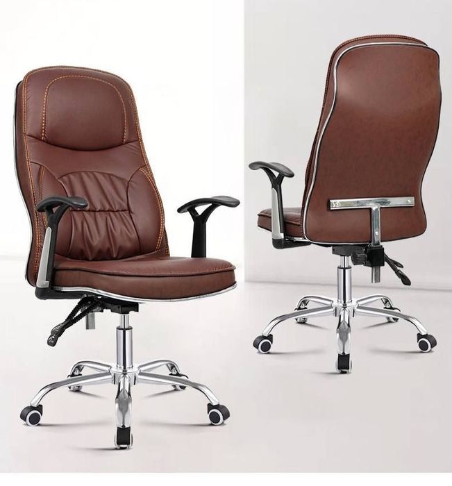 Кресло офисное, коричневое и черное