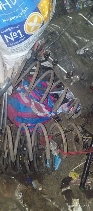 Продам запчасти Ауди С4