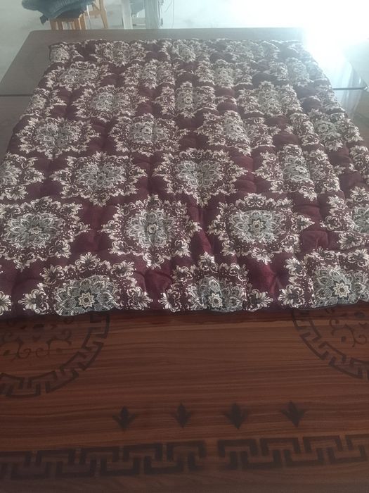Kórpacha yastuq sotiladi