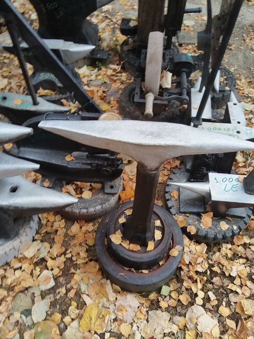 Nicovala atelier fierărie foarte veche de colectie muzeu