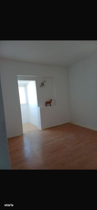 Garsonieră în bloc de apartamente, centru