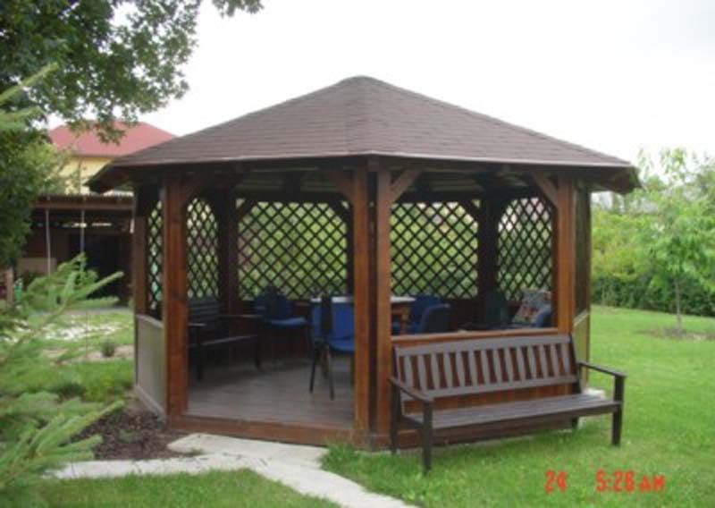 Construim foisoare si terase din lemn sau metal